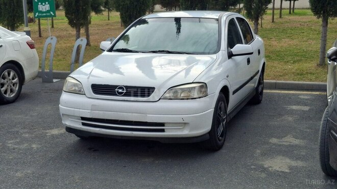 Opel Astra-3