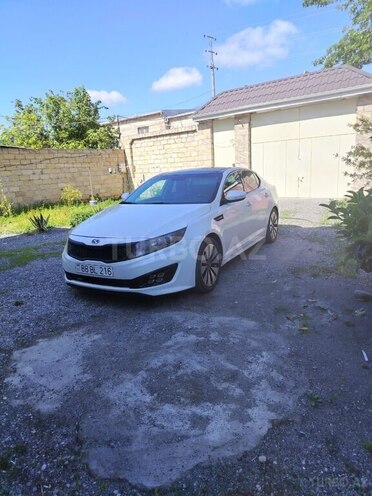 Kia Optima-1
