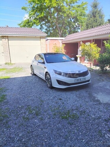 Kia Optima-2