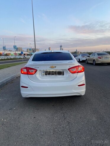 Chevrolet Cruze-2