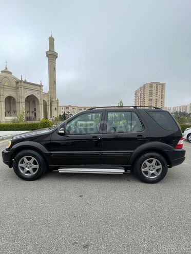 Mercedes ML 320-3