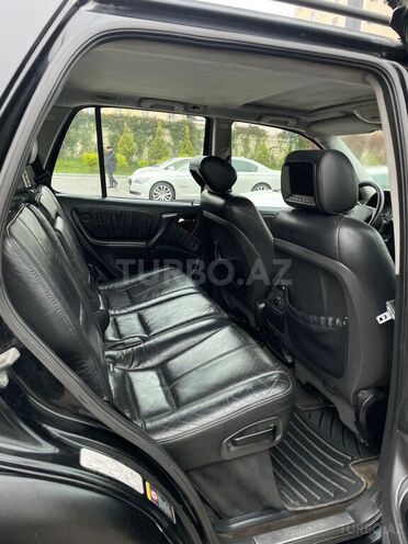 Mercedes ML 320-7