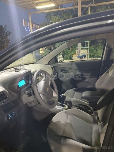 Chevrolet Cobalt-9