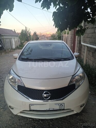 Nissan Note-1