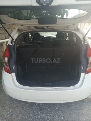 Nissan Note-8