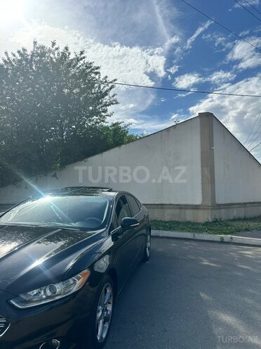 Ford Fusion (North America)-8