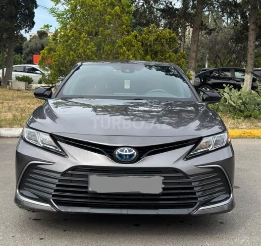 Toyota Camry-1