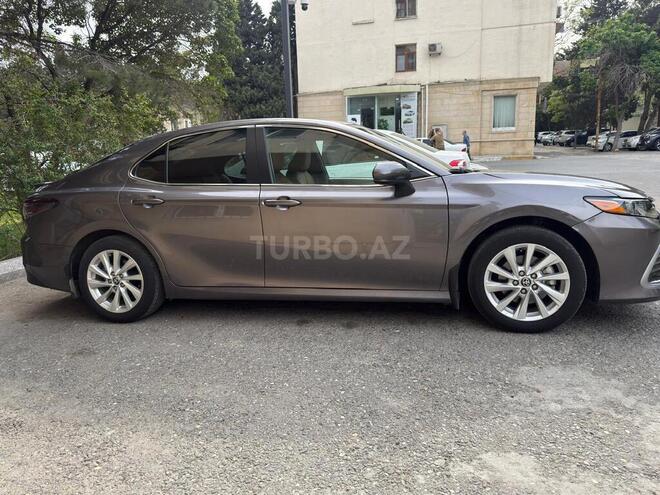 Toyota Camry-4