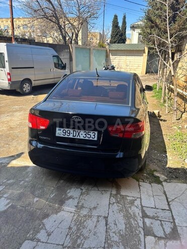 Kia Cerato-7