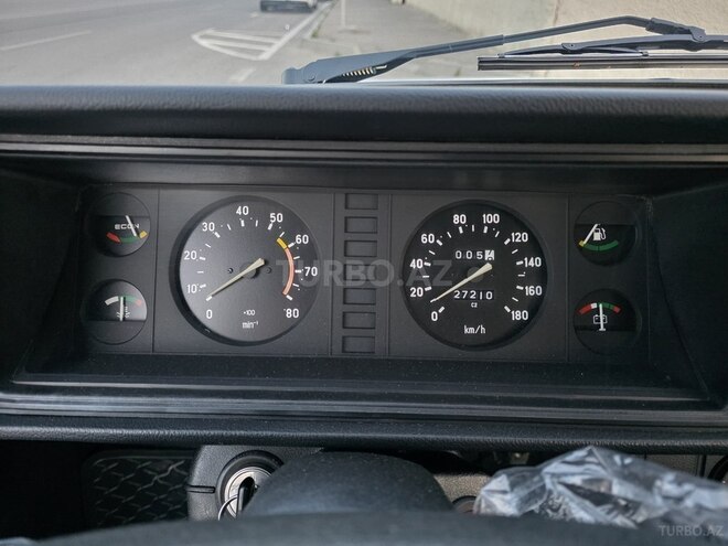 LADA (VAZ) 2107-8