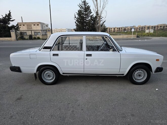 LADA (VAZ) 2107-3