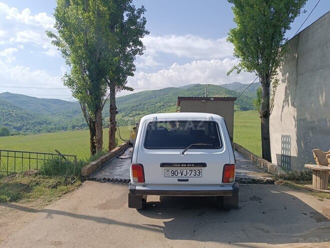 LADA (VAZ) Niva-3