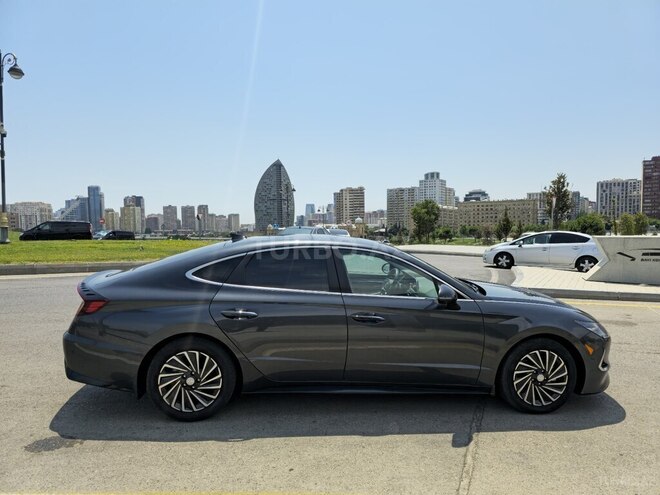 Hyundai Sonata-7