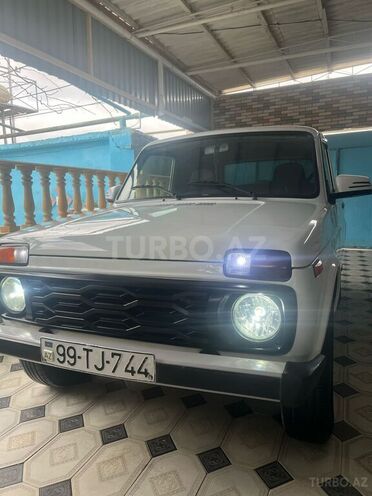 LADA (VAZ) Niva-1