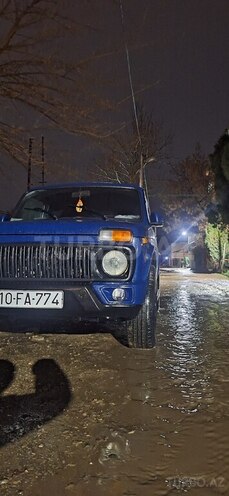 LADA (VAZ) Niva-9