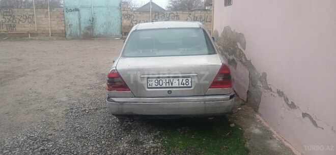 Mercedes C 200-3
