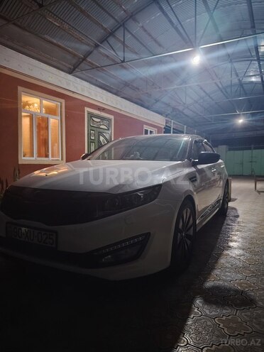 Kia Optima-1