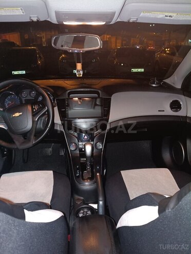 Chevrolet Cruze-5