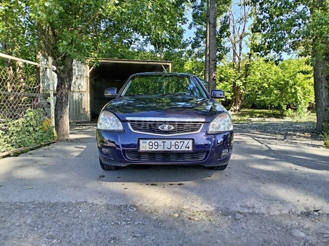 LADA (VAZ) Priora-1