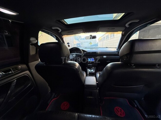 Volkswagen Passat-10