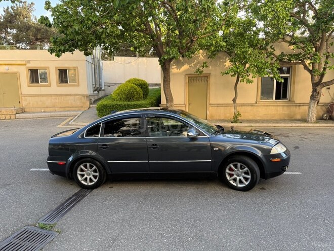 Volkswagen Passat-15