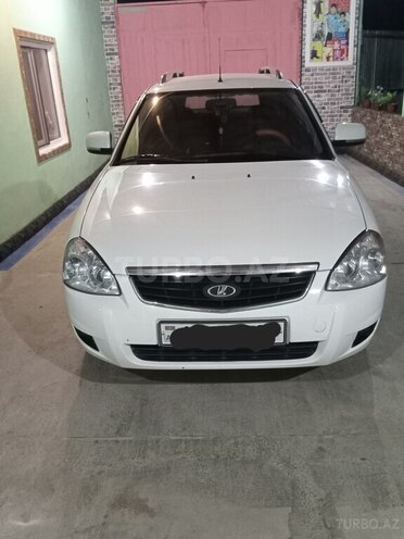 LADA (VAZ) Priora-1
