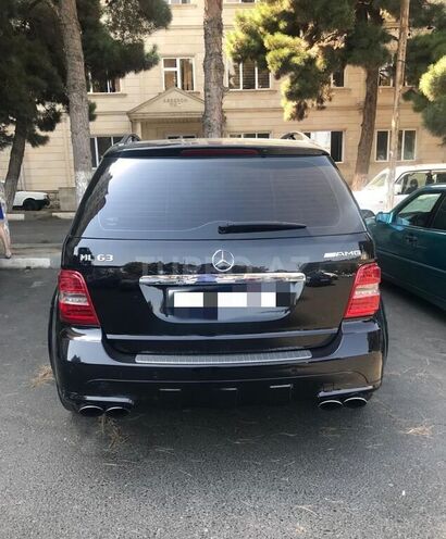 Mercedes ML 63 AMG-2