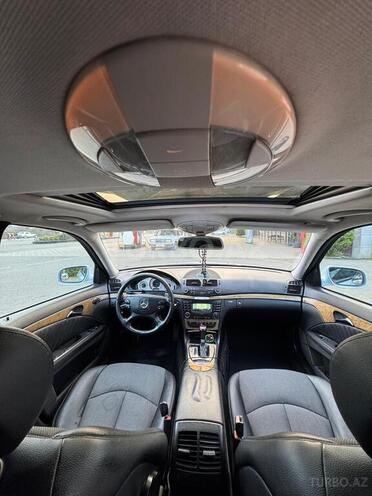 Mercedes E 220-8