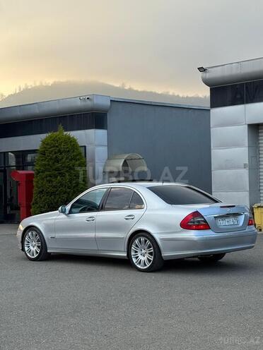 Mercedes E 220-4