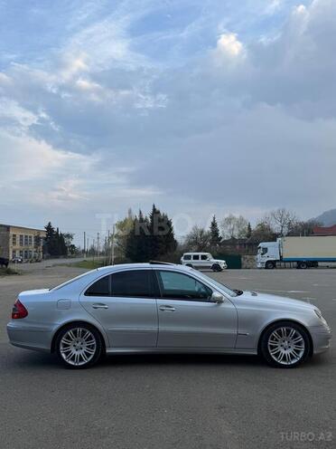 Mercedes E 220-5