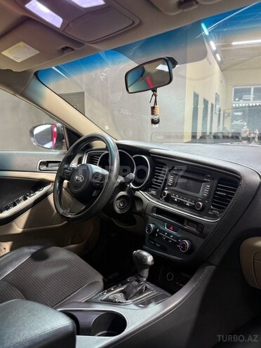 Kia Optima-14