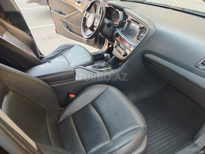 Kia K5-6