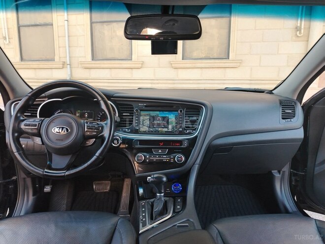 Kia K5-8