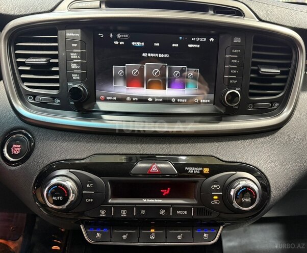 Kia Sorento-21