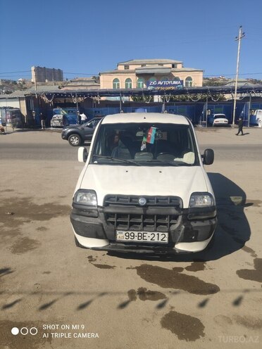 Fiat Doblo-1