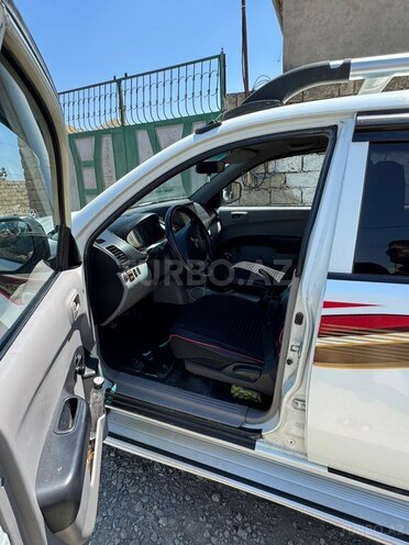Mitsubishi L200-6
