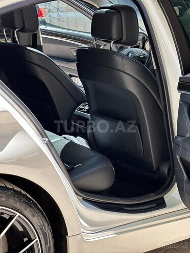 BMW 528-5