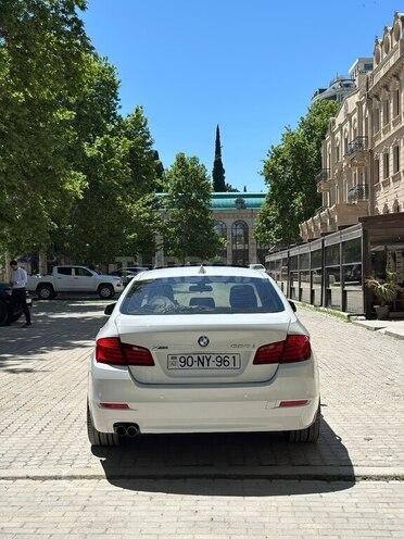 BMW 528-8