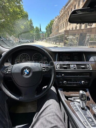 BMW 528-17