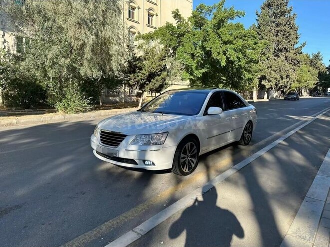 Hyundai Sonata-2