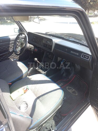 LADA (VAZ) 2107-13