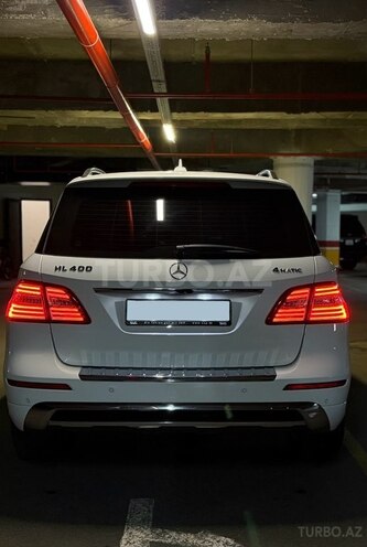 Mercedes ML 400 4MATIC-5