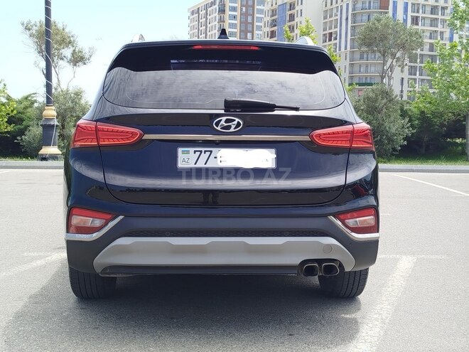 Hyundai Santa Fe-17