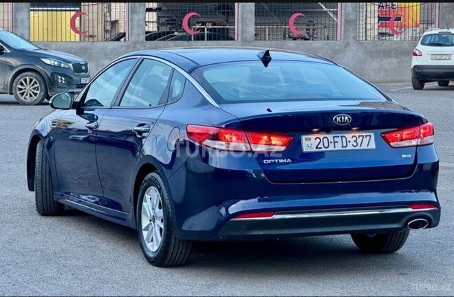 Kia Optima-2