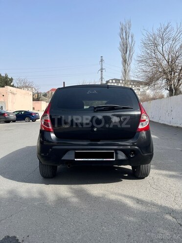 Renault Sandero-3
