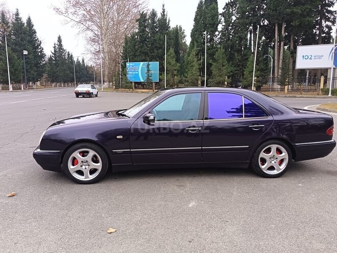 Mercedes E 230-15