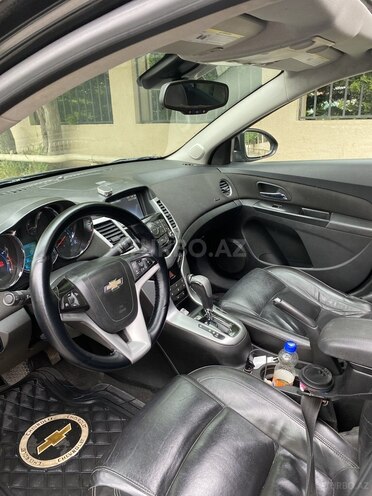 Chevrolet Cruze-8
