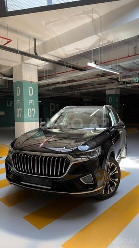 Hongqi HS5-2