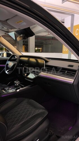 Hongqi HS5-9
