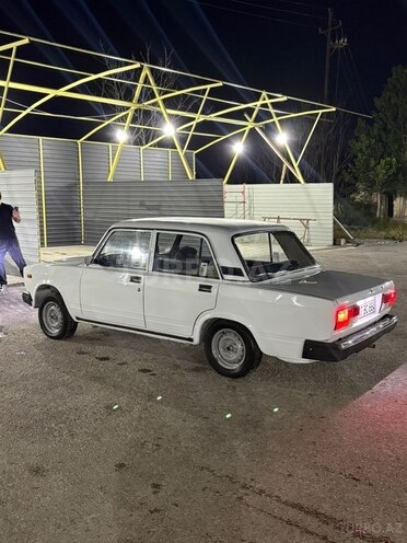 LADA (VAZ) 2107-4